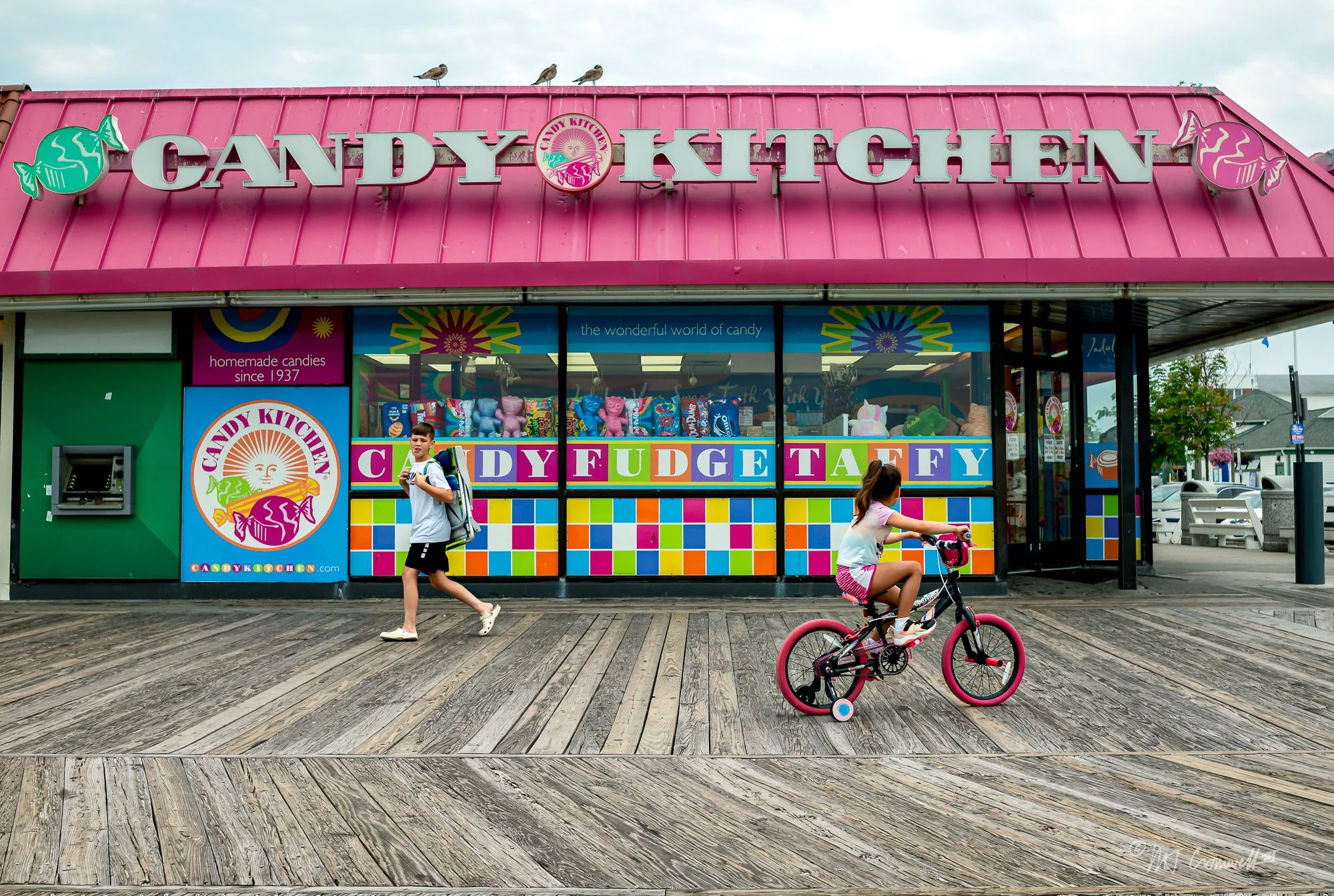 They even rent bikes with training wheels