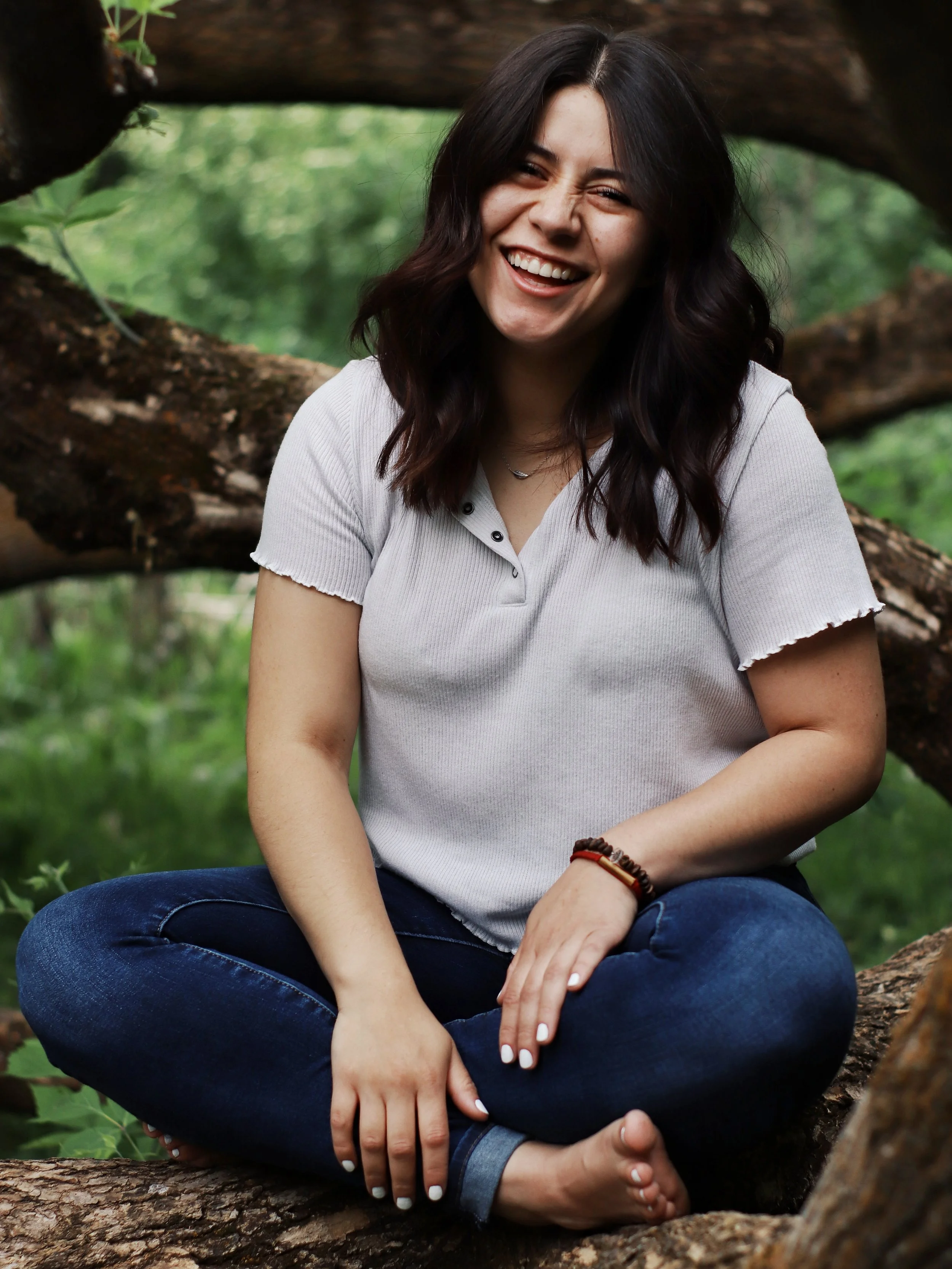 Photo: @mochalatteluna || Model: Amiee B.
