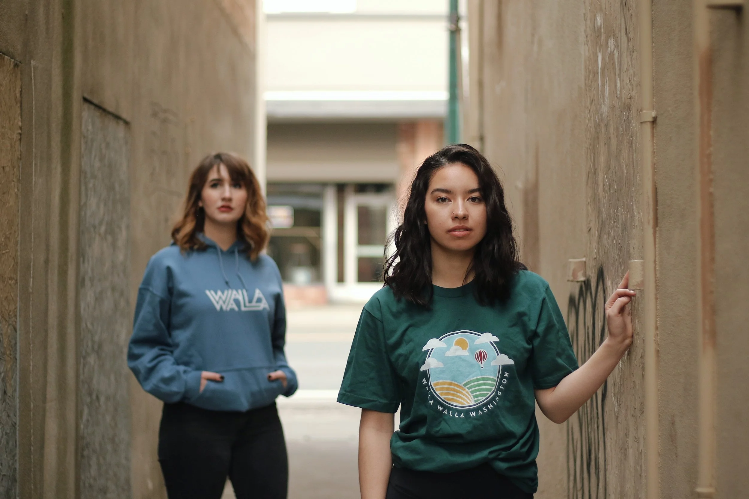 Photo: @mochalatteluna || Models: Lydia M. and Mariah F. || Clothing: Shop Discover Walla Walla