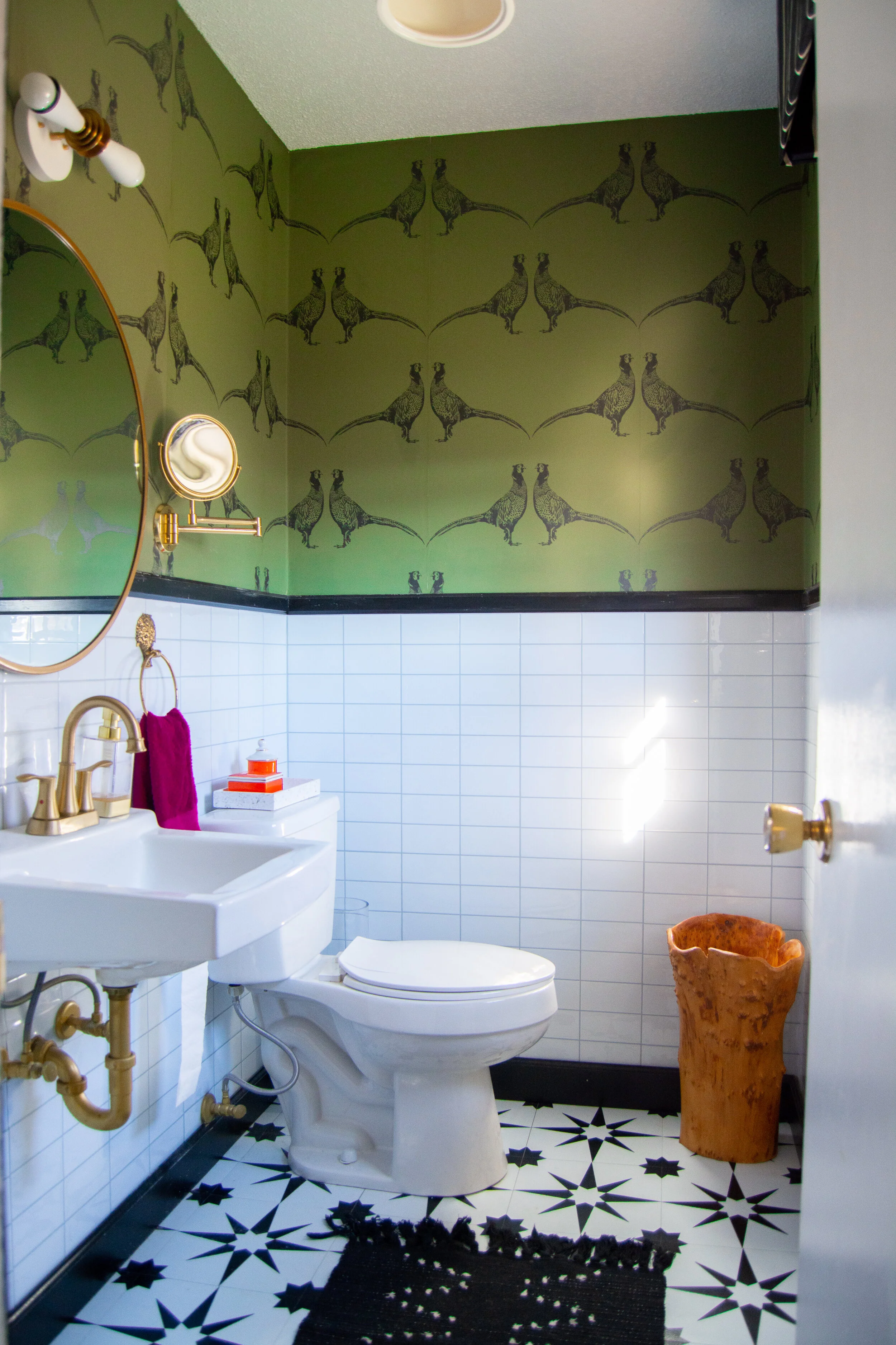 How the peel and stick tile we used is holding up one year later ...