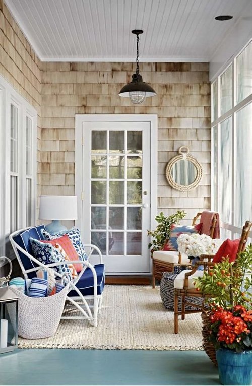 Long Narrow Porch decor ideas — Hausmatter
