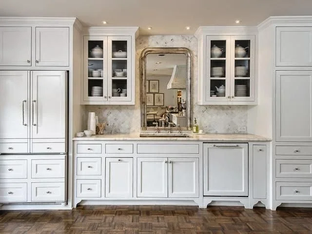 Kitchens with Mirrors — Hausmatter