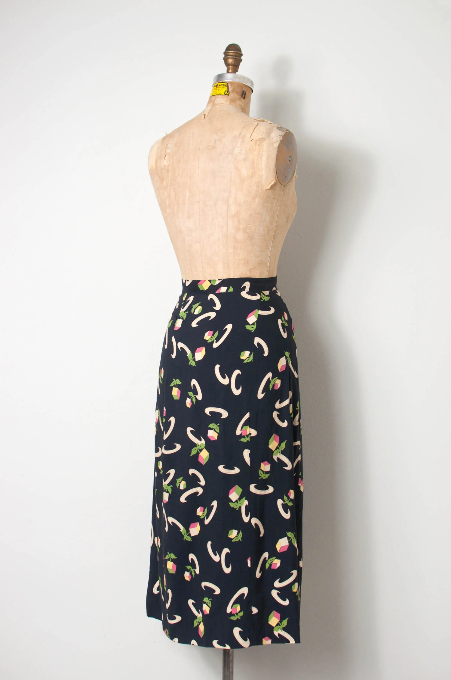 flowerboxskirt-6.jpg