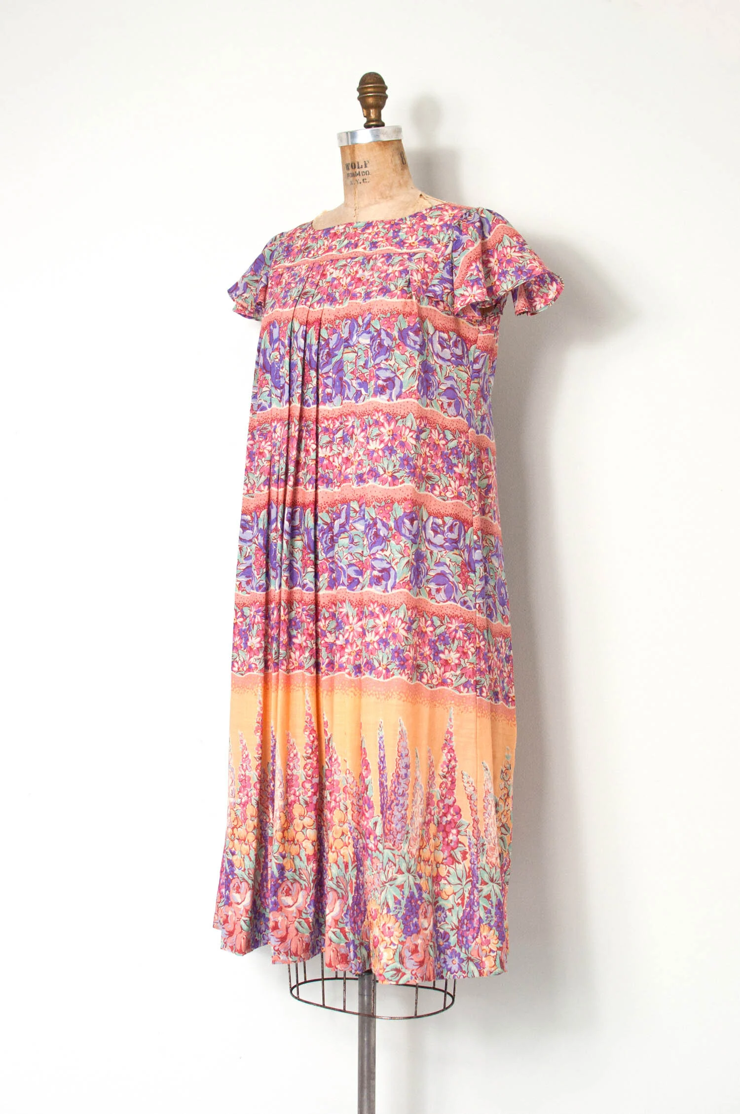 albert nipon dresses