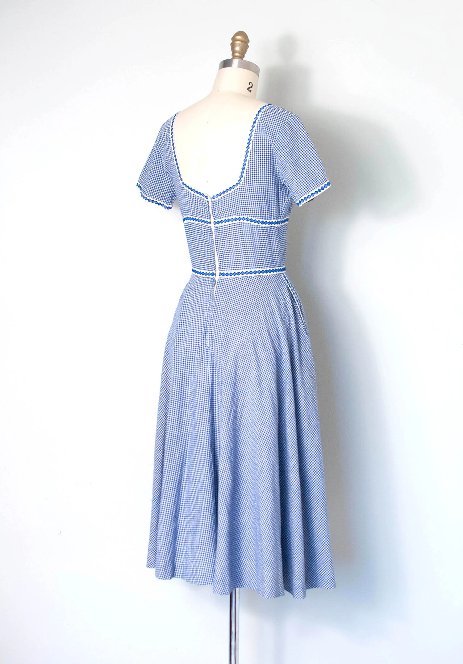 1950s gingham dress