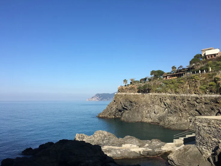 manarola-waterfront.jpg