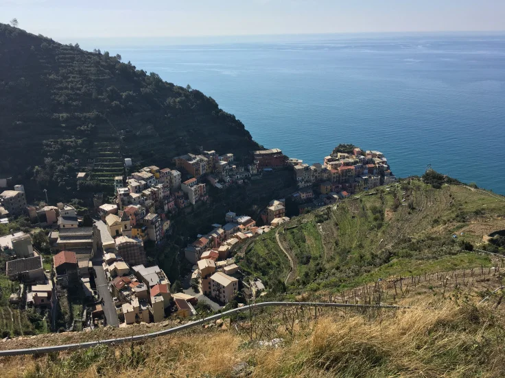 manarola-corniglia-overlooking-manarola1.jpg