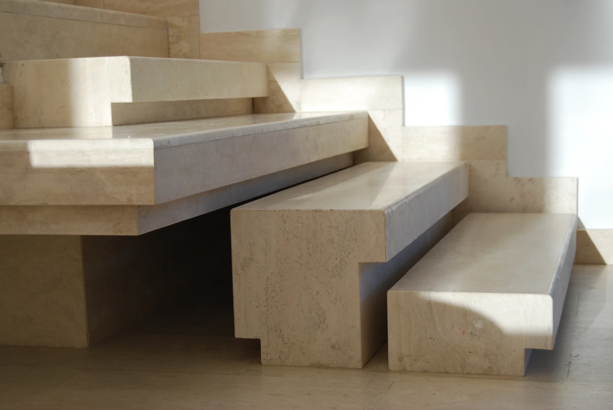 4 Violeta 150-Escalones.JPG