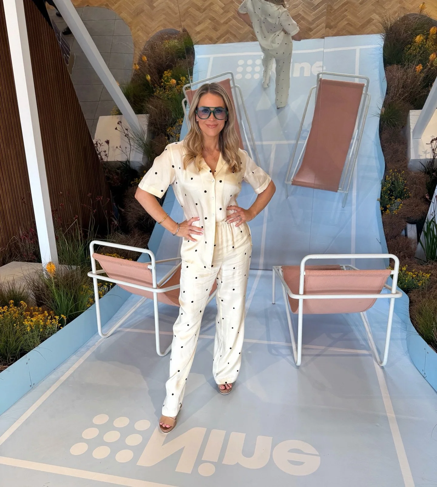 Court-side. Channel Nine. AO 🎧