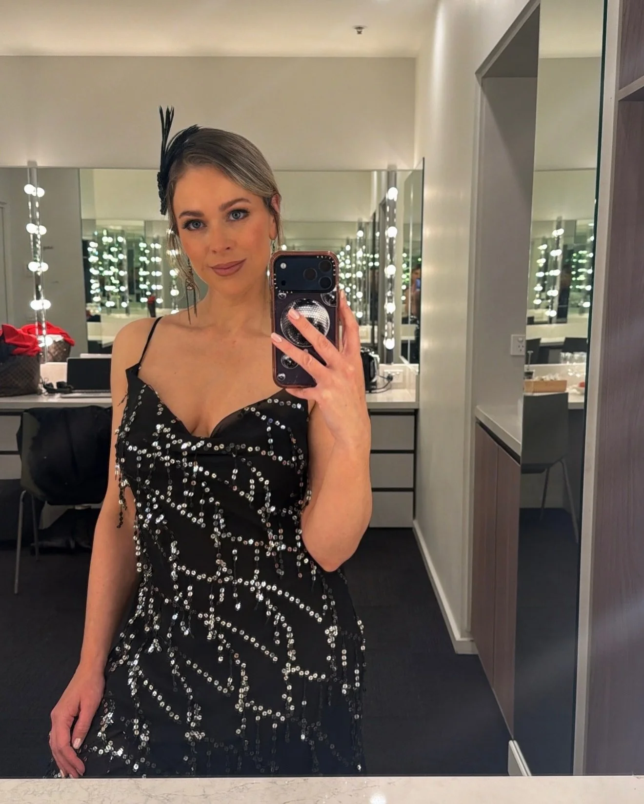 Come with me to Saturday night&rsquo;s 1920&rsquo;s themed corporate event at Melbourne&rsquo;s iconic Forum Theatre. 🍾

Arrival &amp; load in 🚚

What the guests see 🏛️

Green room walls with stories to tell 🎼

Backstage fit check 📸 

Then it wa