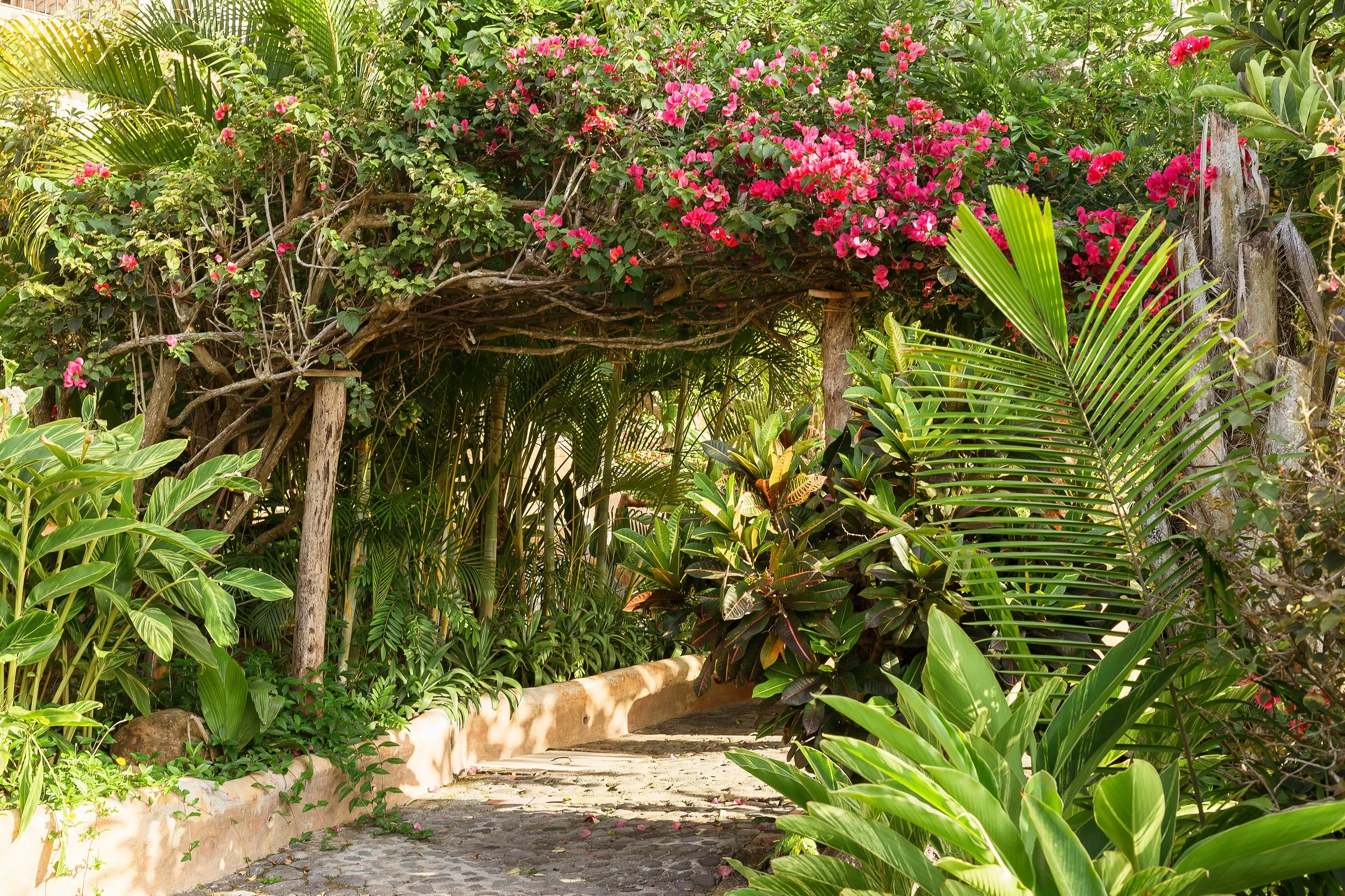 GARDENS_MDJ.jpg