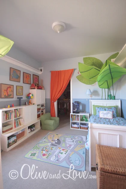 Boy's Room With Train Track