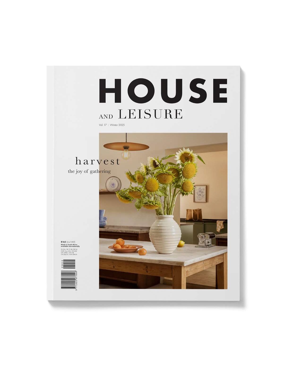 Thu&uacute;la Haven featured in @houseandleisure Winter Issue🌻 Thank you team @thelookbook @perfecthideaways 
@nataliehauman___atelier