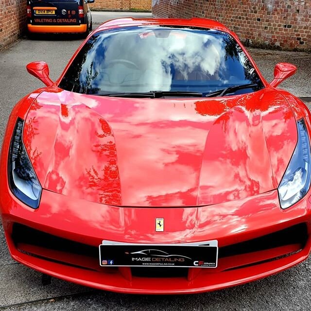 Ferrari 488 Spider
Ceramic Coated and machine polished
#ferrari#488spider#supercars#detailingworld#paintcorrection#paintprotection#nottingham