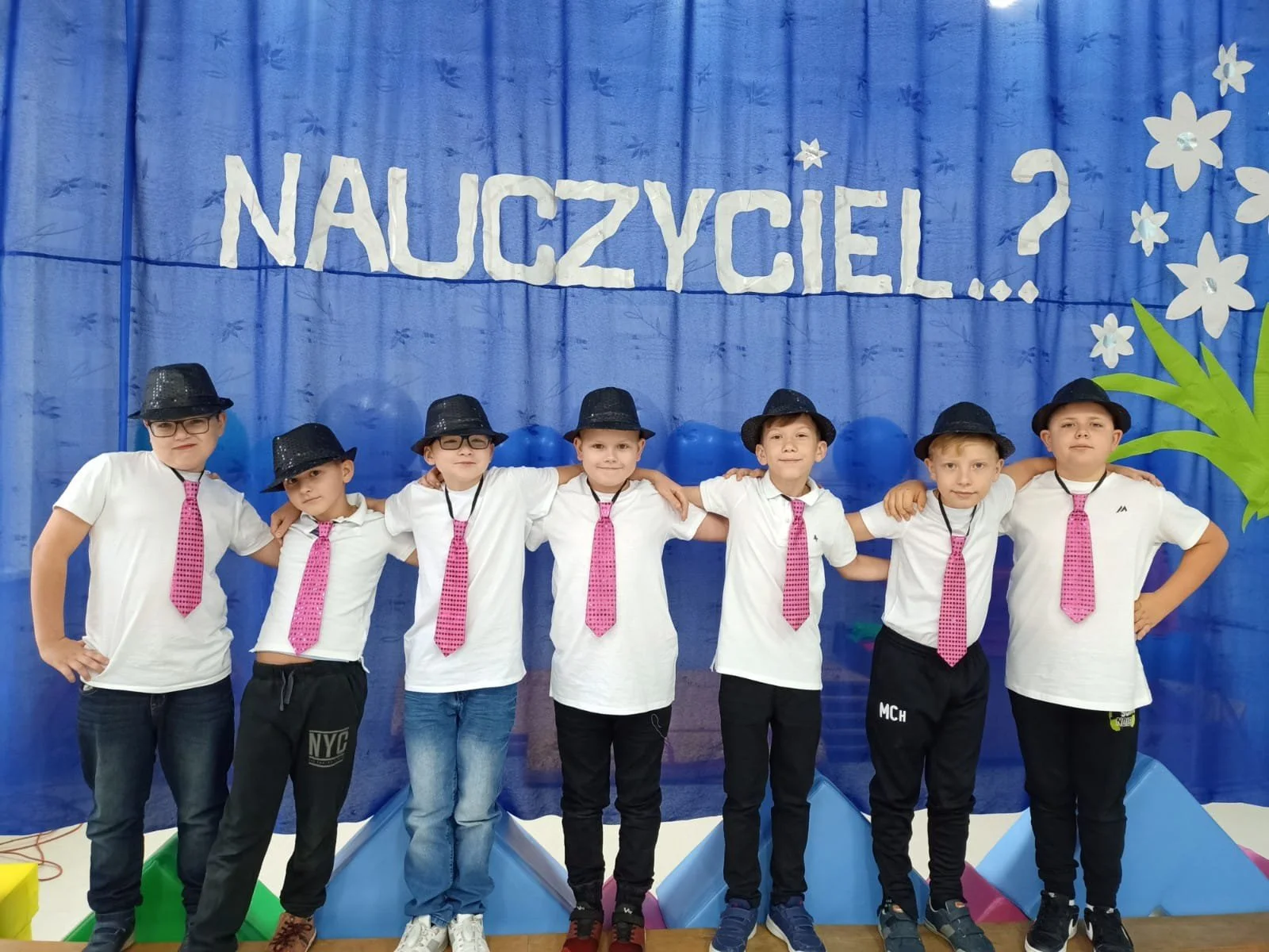 14 PAŹDZIERNIKA-DZIEŃ EDUKACJI NARODOWEJ