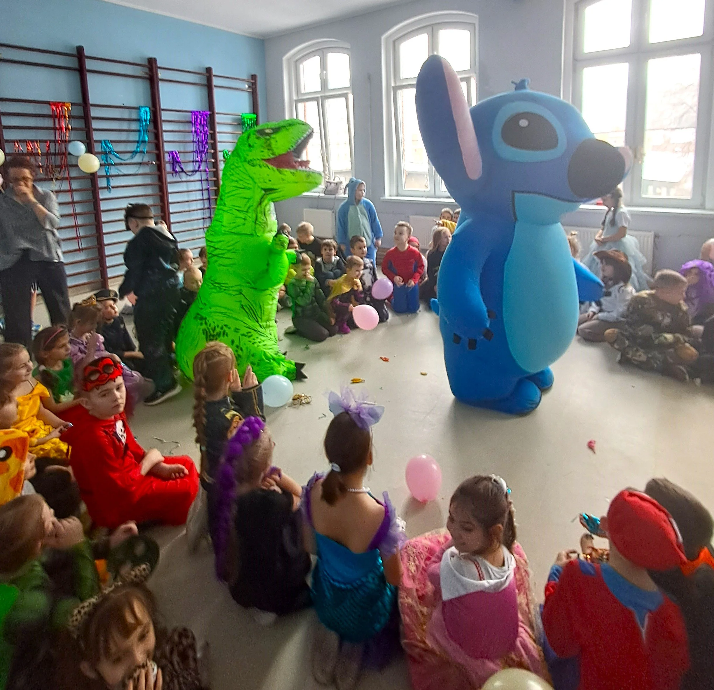 WIELKI BAL KARNAWAŁOWY- klasy 1-3