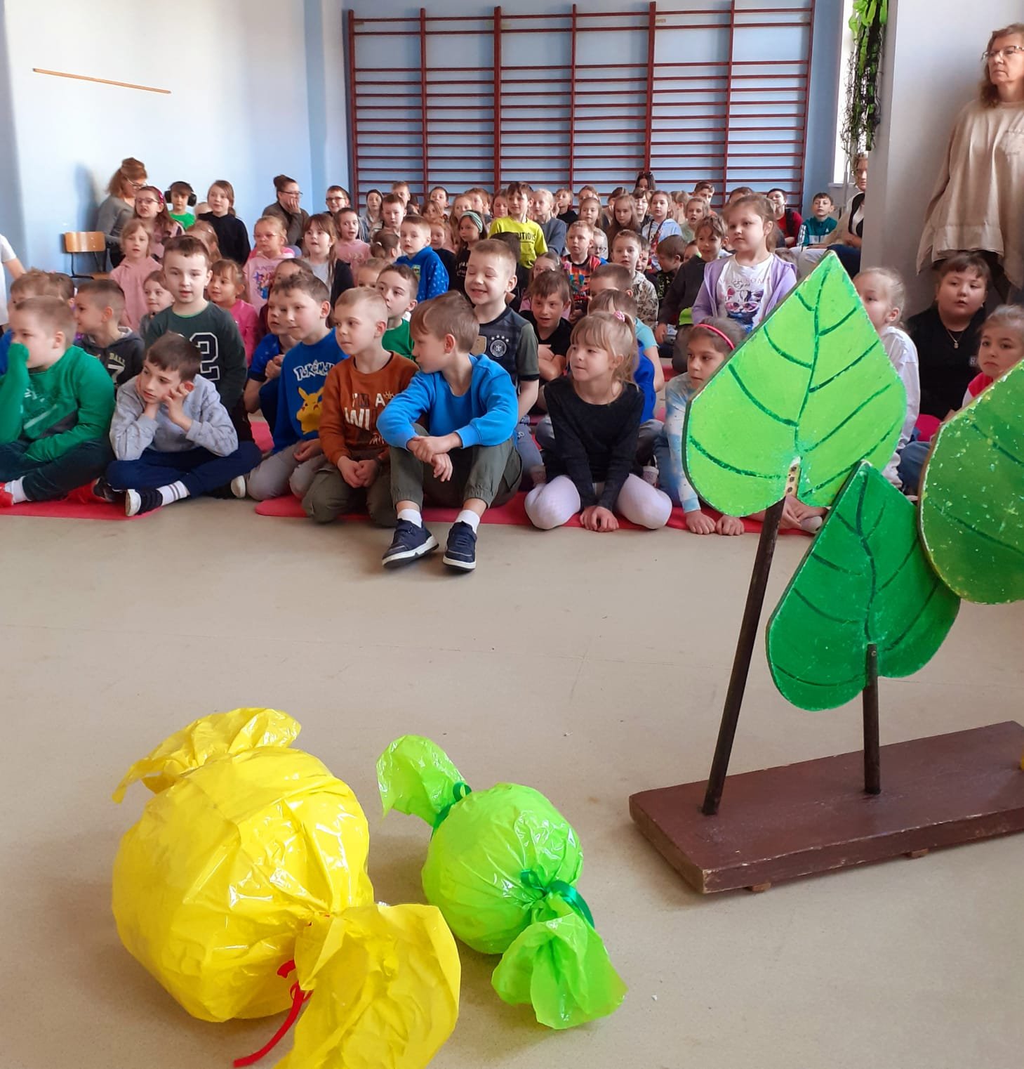 "JAŚ i MAŁGOSIA" - interaktywny teatr, klasy 1-3