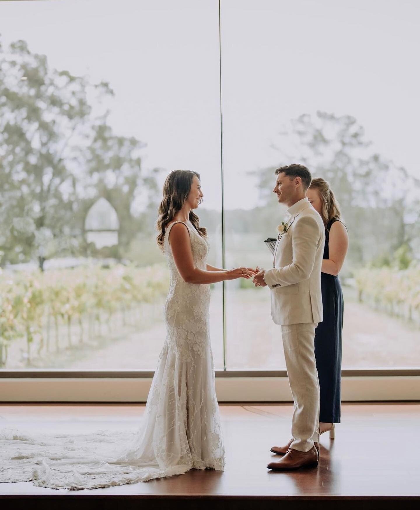 Always right there by your side when you need me to offer a steady mic-holding hand, a tissue or a word of reassurance ➡️ but never during the most important photo moments. That&rsquo;s a CC guarantee. 

📷: @avamephotography