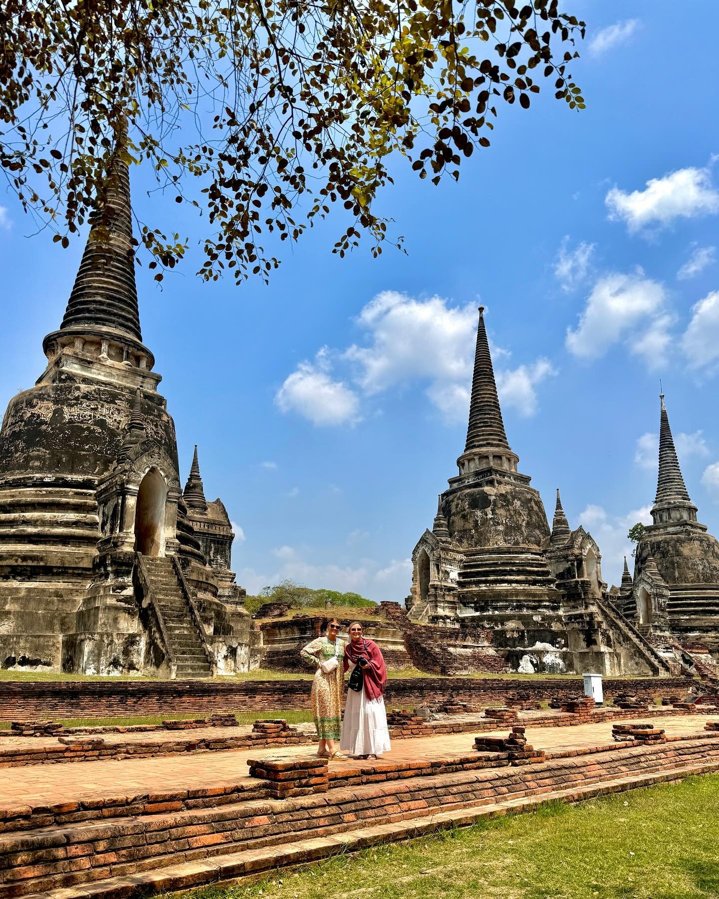 📌The World Heritage Site of &lsquo;Ayutthaya&rsquo; is recognized by Unesco in 1991. 
📍Ayutthaya Historical Park Thailand │ North of Bangkok 60 Kilometers / 90 Miles - 1.30 hours drive from Bangkok.

Thank you very much 🙏 Brooke and Tara 🇺🇸 for 