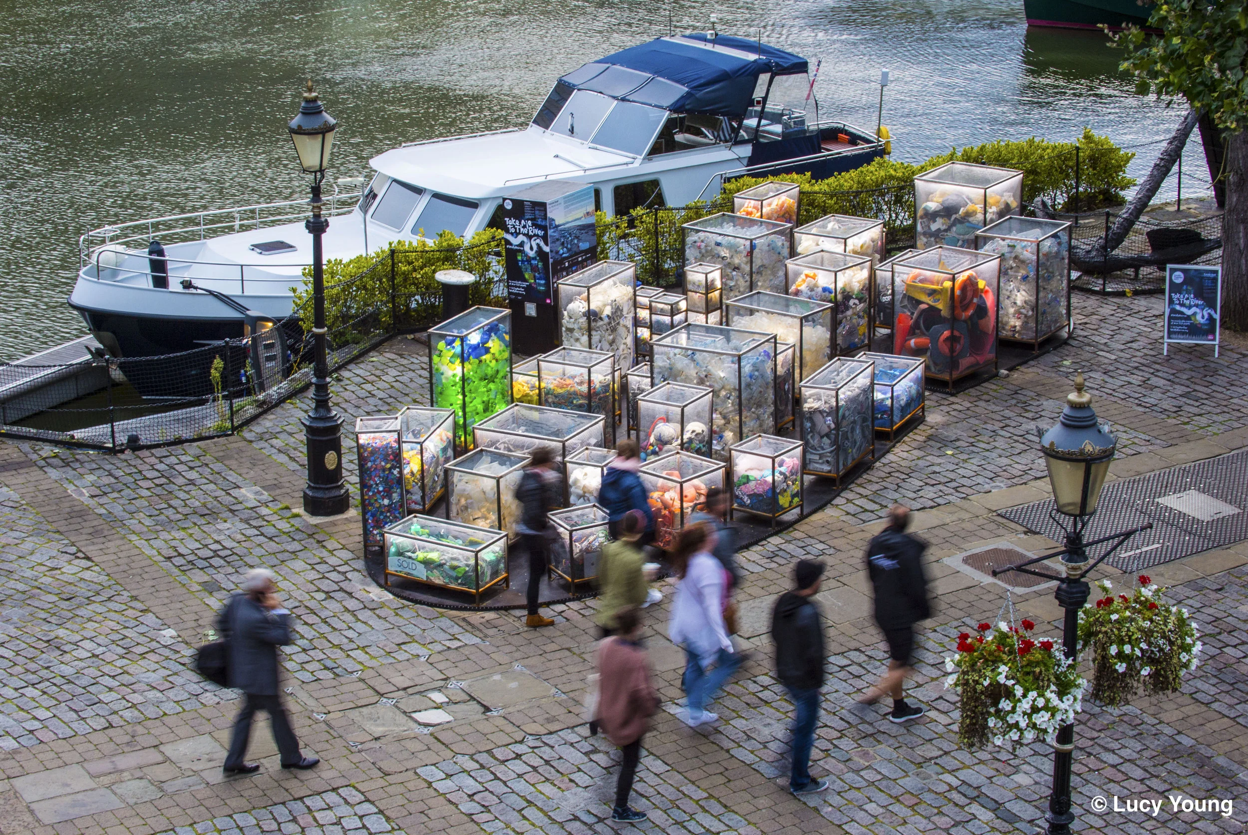 ly01_12-9-17_future_dust copy.JPG