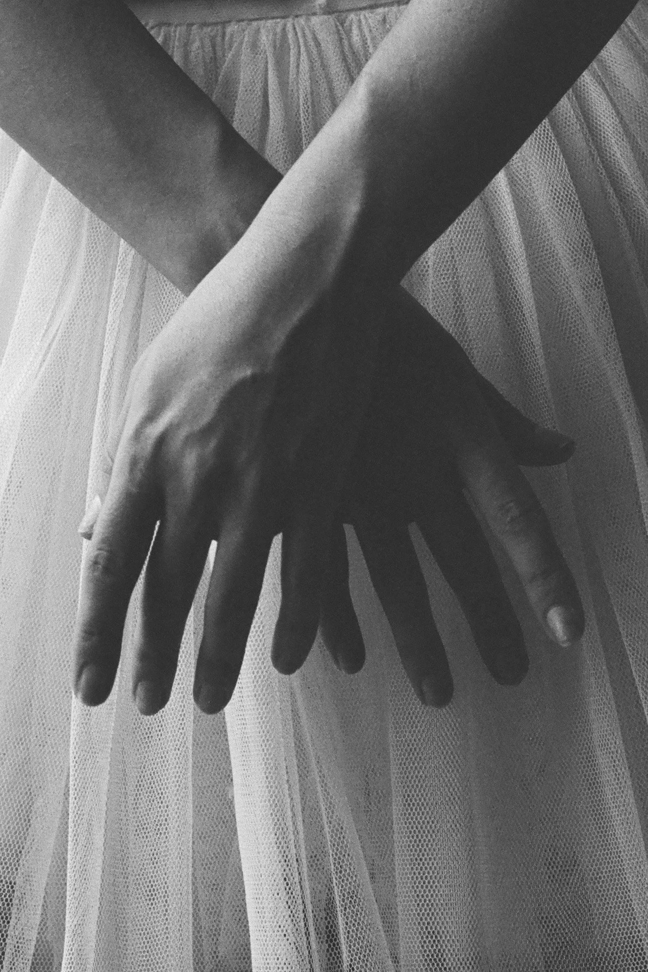 hands_tutu2.jpg