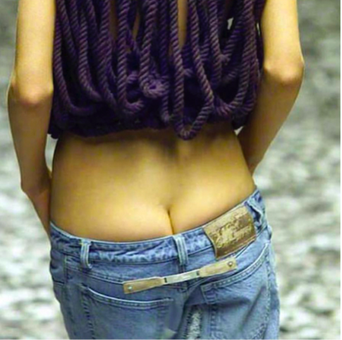 Alexander McQueen Shop Designer 