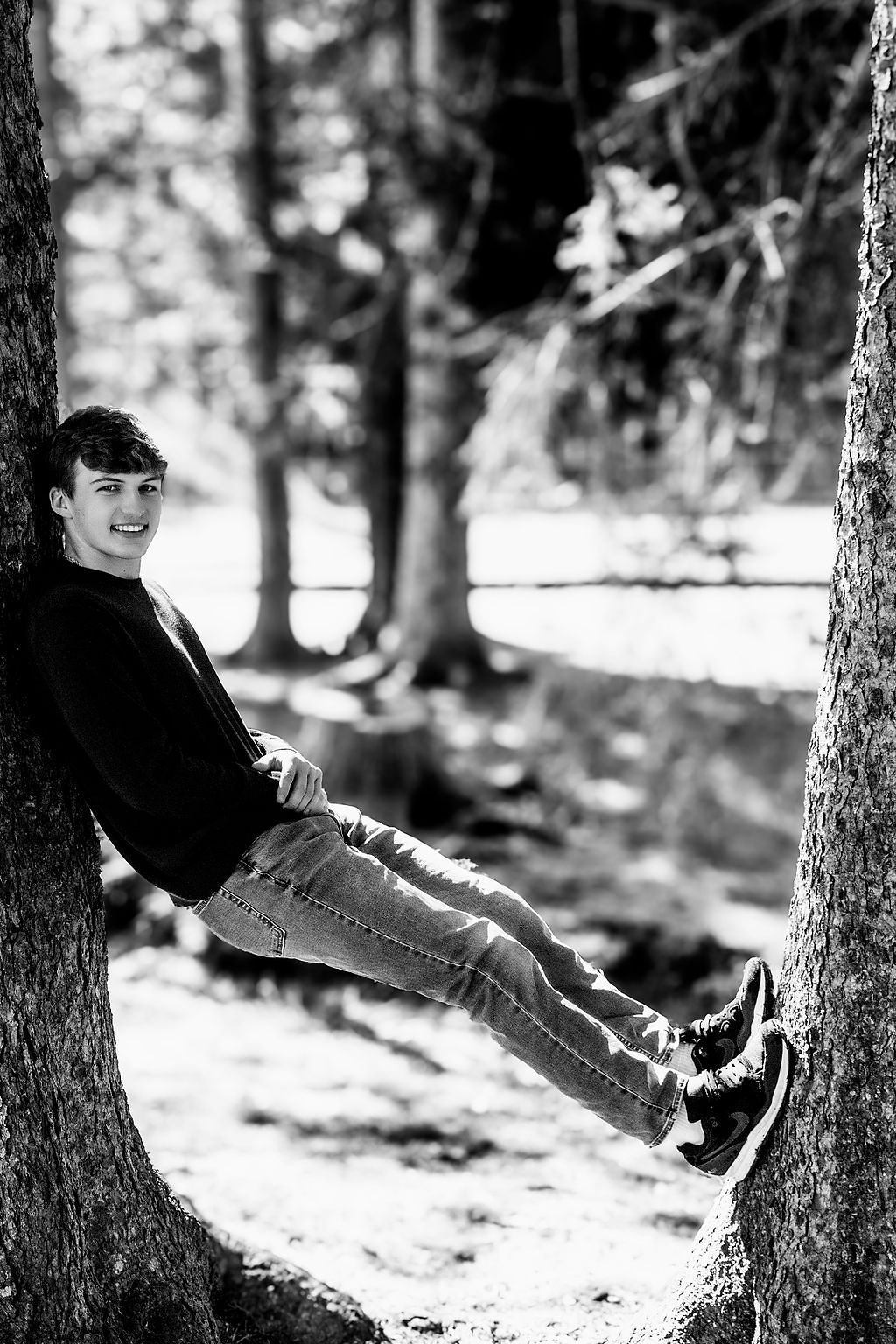 COLINKEES213-BW.jpg