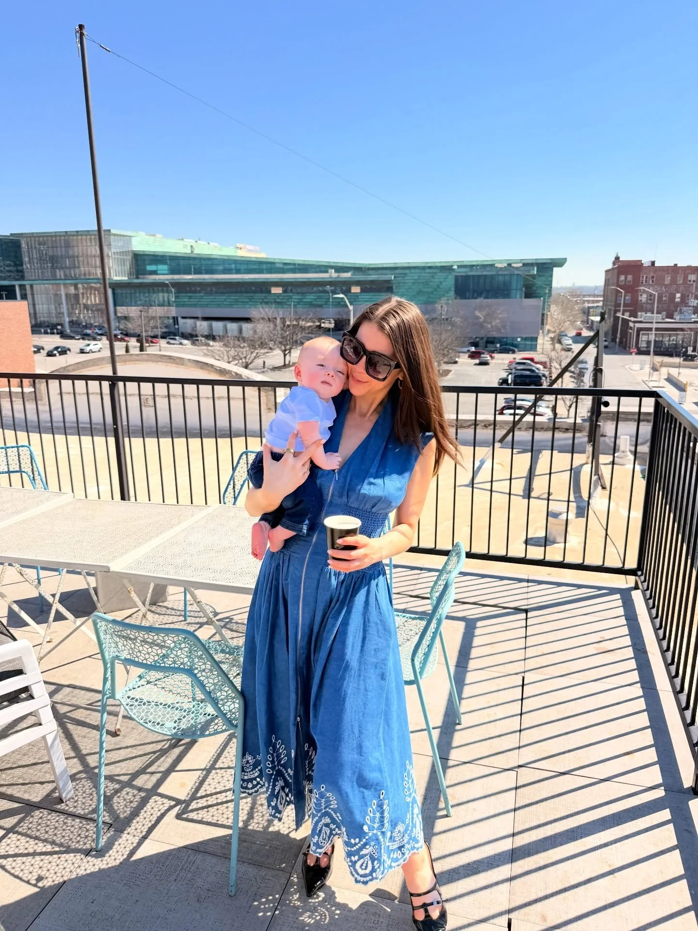 First long weekend trip with our 4 1/2 month old was a success. Minimal blowouts, many coffees, surrounded by friends and family, and celebrating love. I couldn&rsquo;t think of a better way to start Spring 🌸🌷

#weekendgetaway #spring #wellness #mo