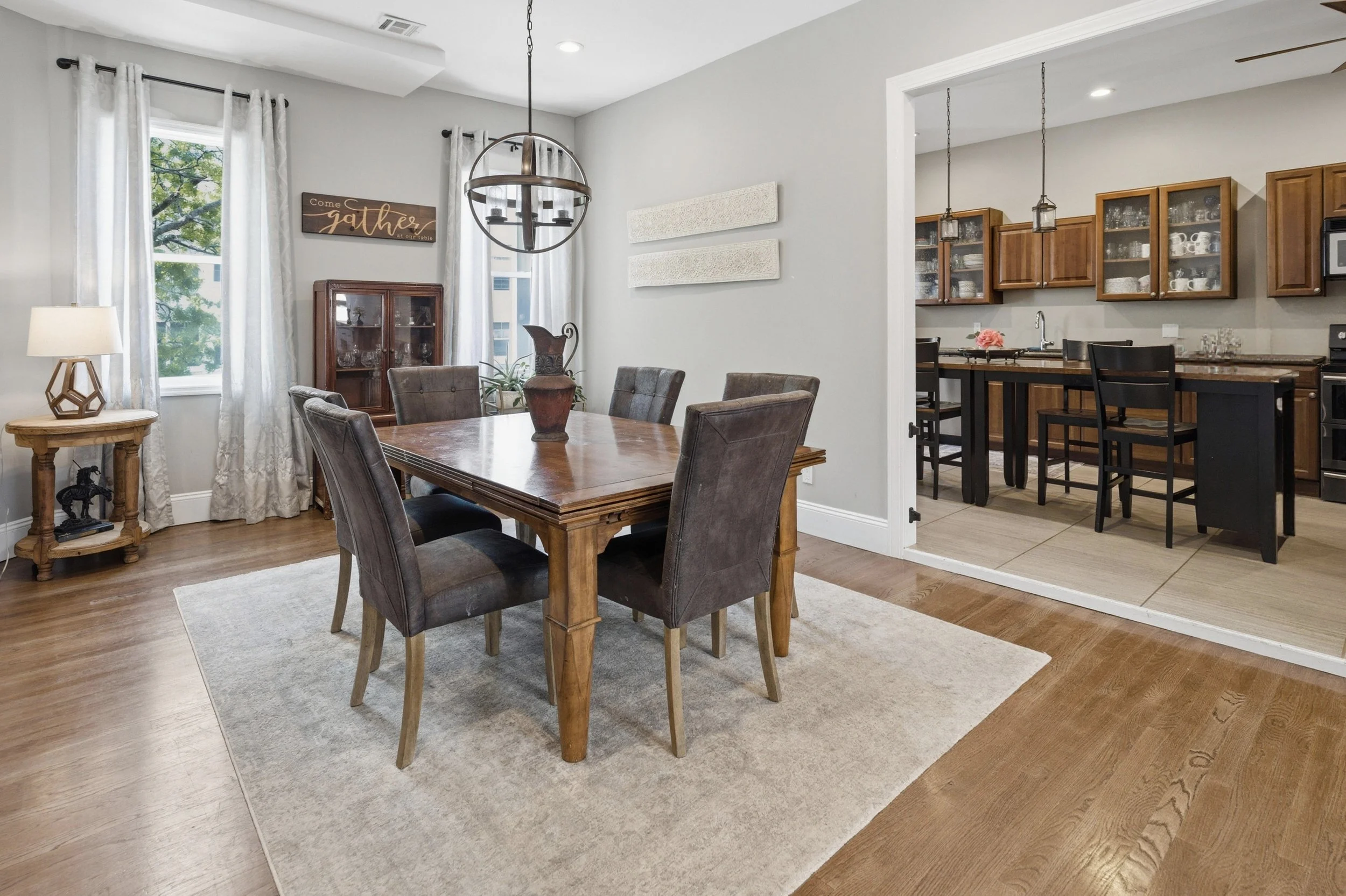 58-72 W. Main St Riverhead apt2.jpg