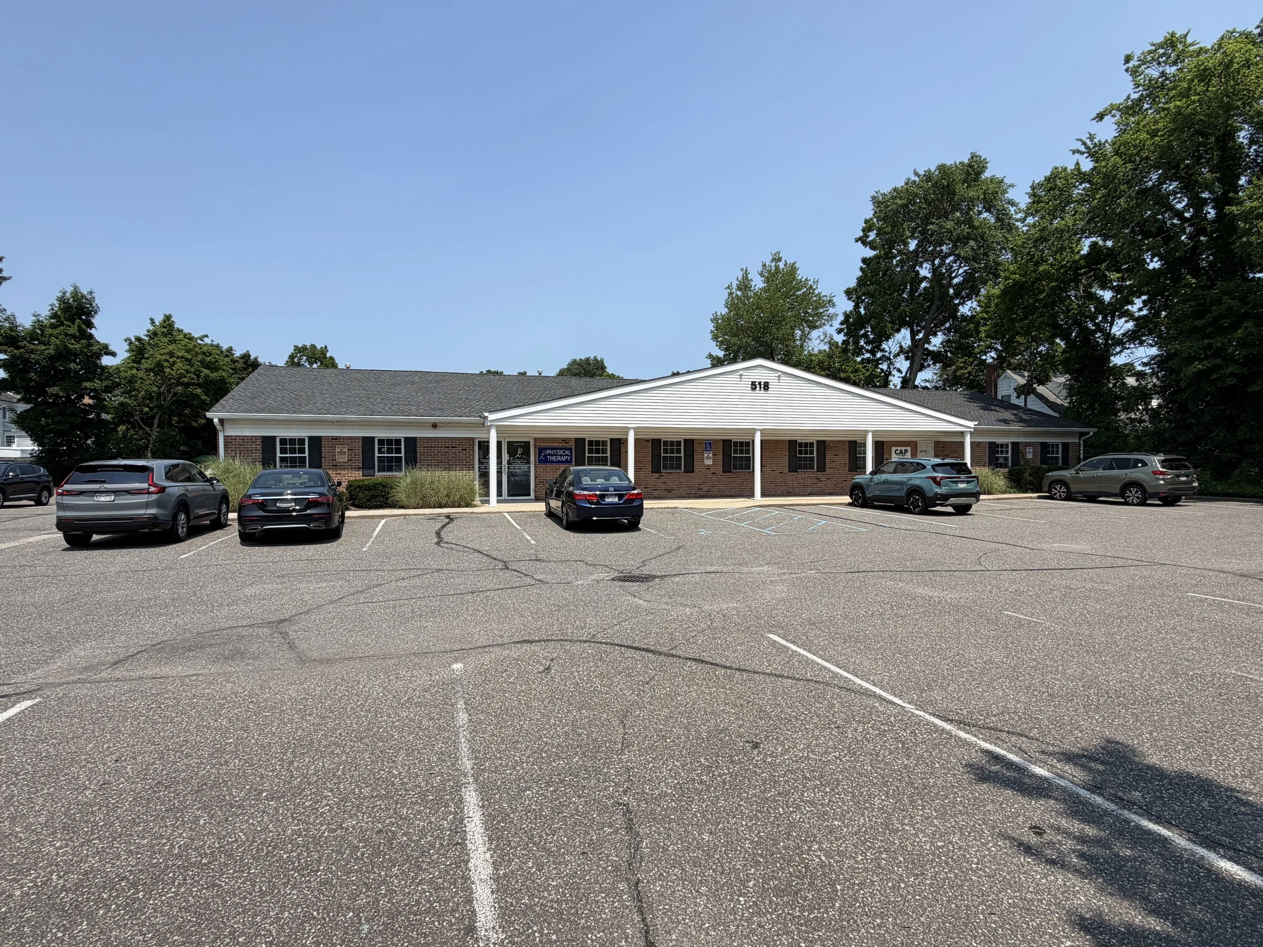 518-526 E. Main St. Riverhead 2.JPG