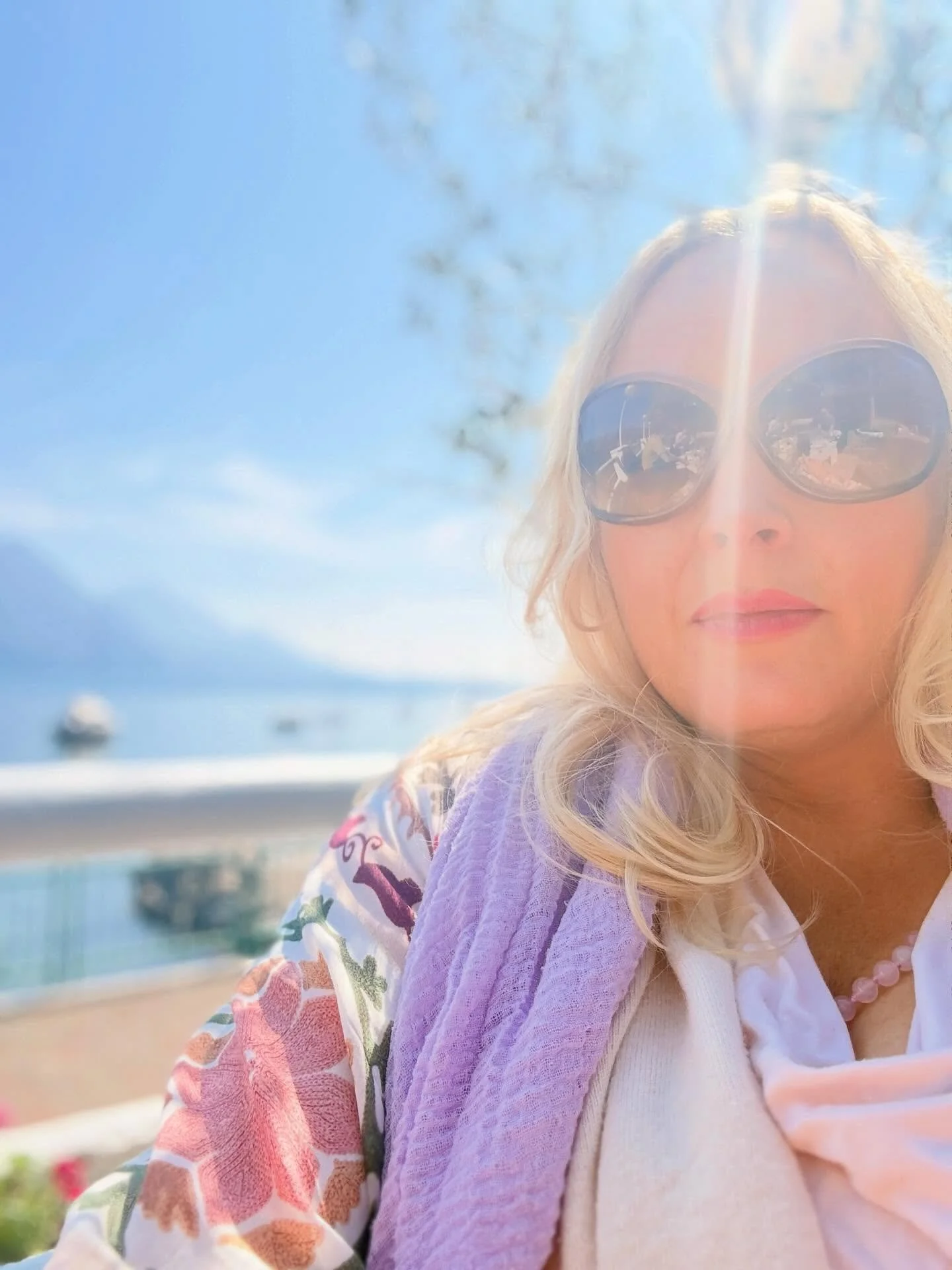 The kind of holiday when you&rsquo;re planning as you leave how you can possibly return&hellip;.
Then i remember we ( @bexhewetson ) and I are hosting in sunny Spain 🇪🇸 9-16th May @suryalilayoga 

We&rsquo;ve got a shared twin and a luxury double a