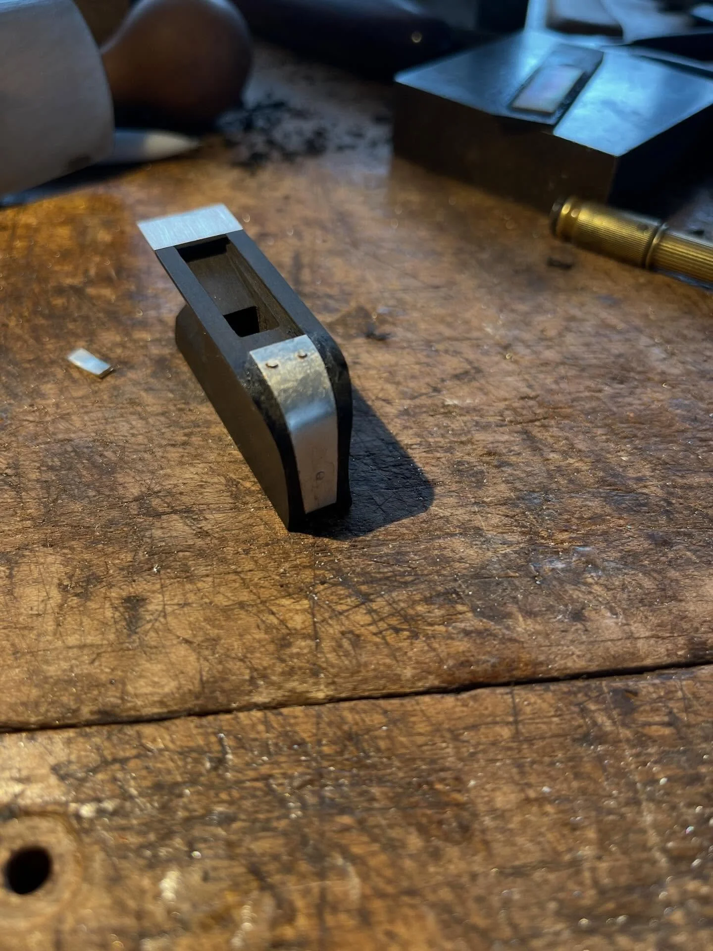 The early afternoon work
Pearl all in. Underslide next
#bowmaking #process