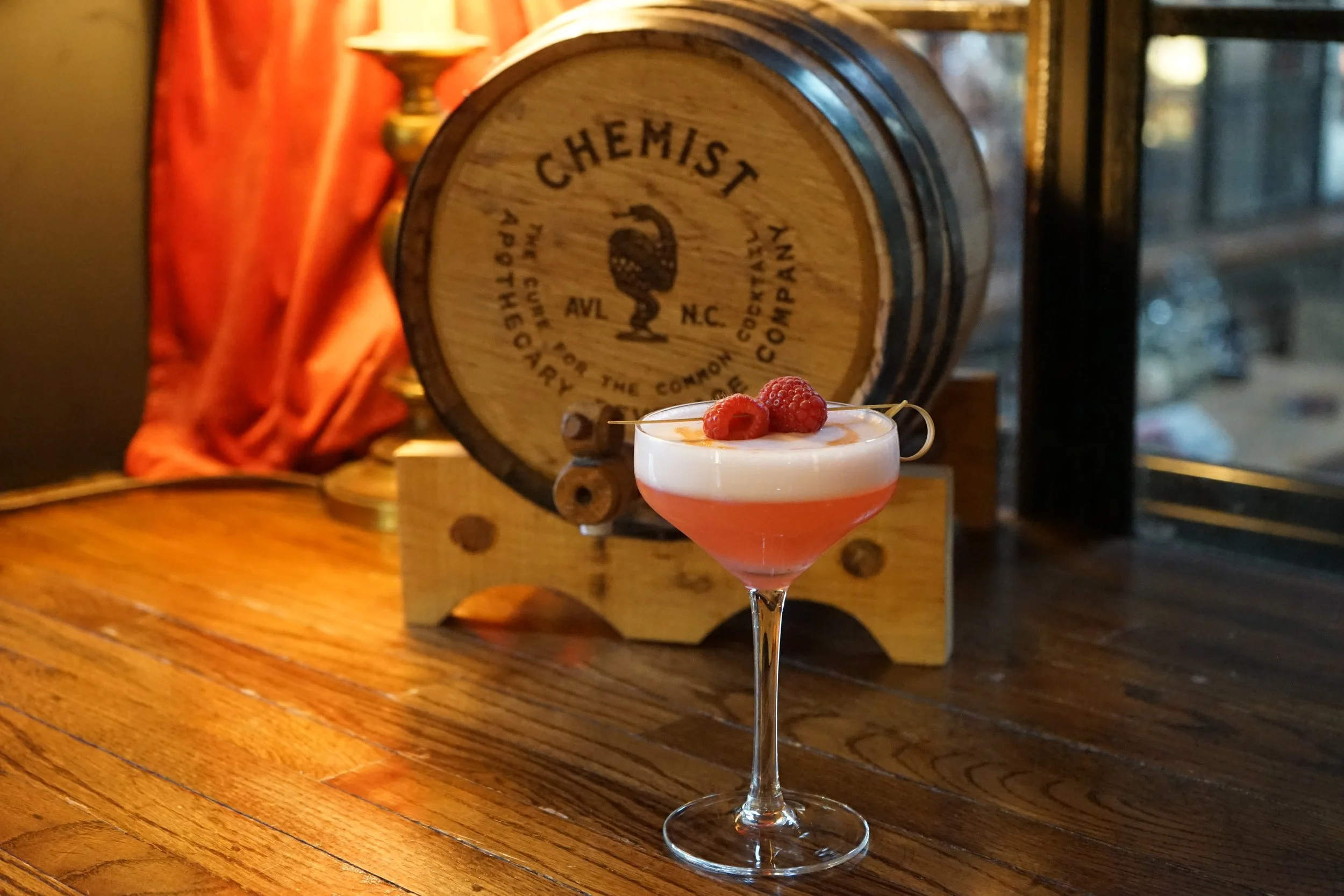 5 Easy Valentine’s Day Cocktails to Make For That Special Someone