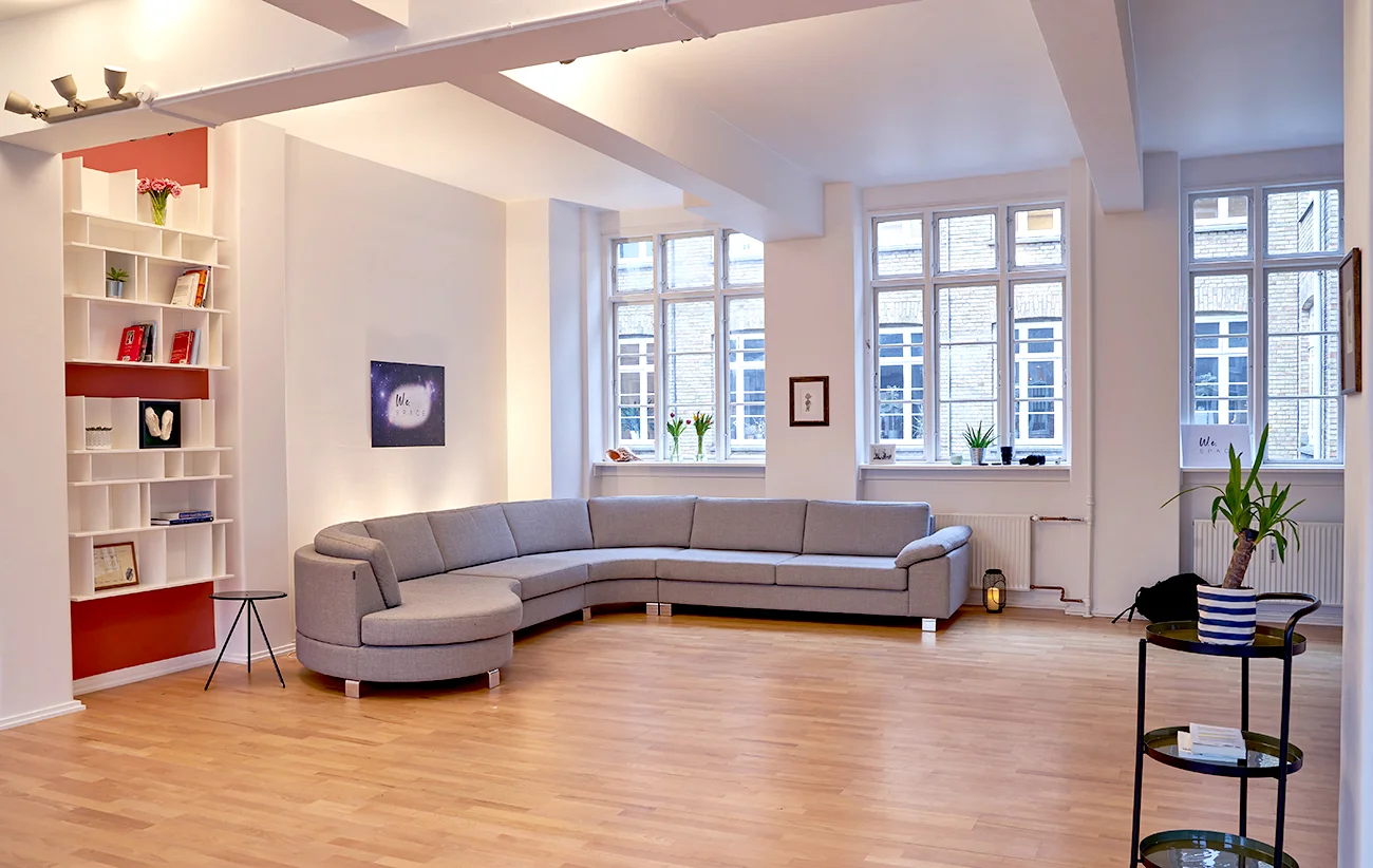 sofa.jpg