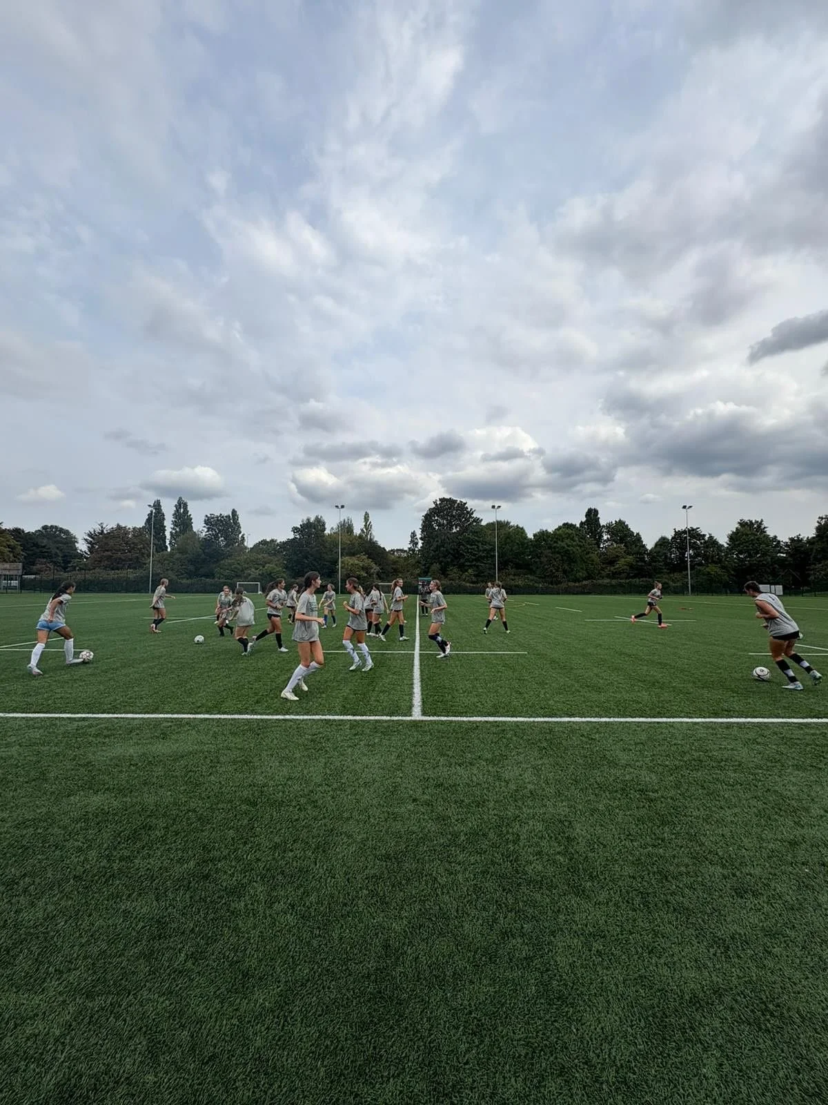 Session #1 for @brooks_school ⚽️🏴󠁧󠁢󠁥󠁮󠁧󠁿