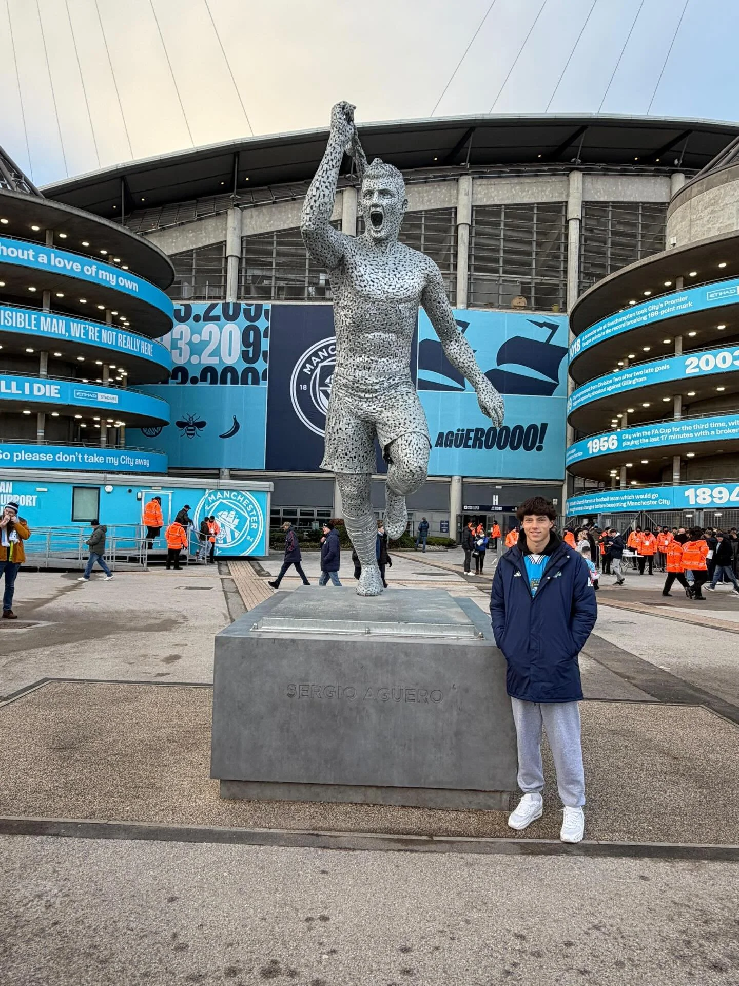 More happy travelers watching @mancity 🩵
#MCFC