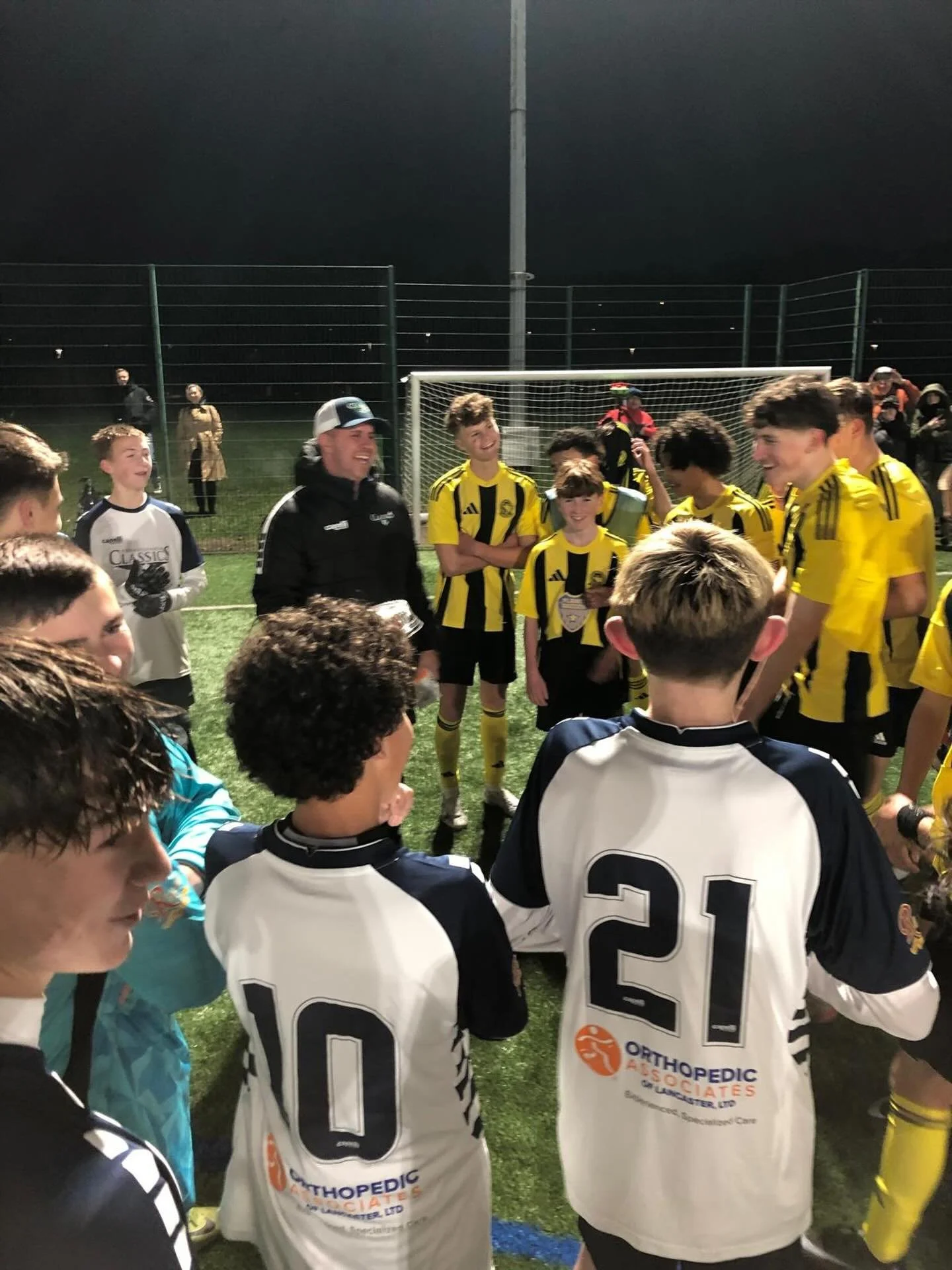 Travel. Compete. Discover. 
Go travel the world with GoPlay ⚽️✈️🏀✈️🏐✈️🥍✈️🏉✈️⛳️