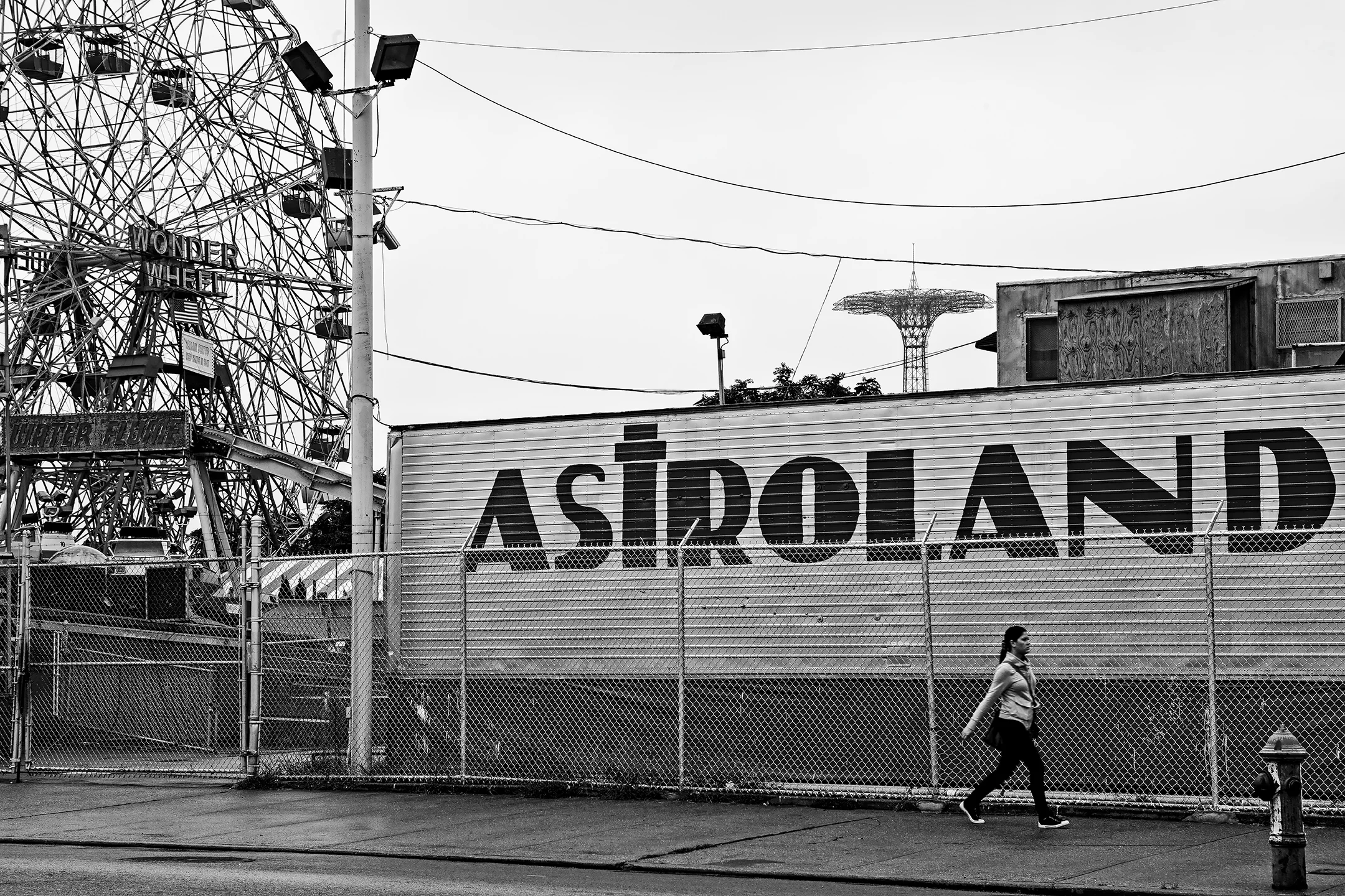 092608_ConeyIsland_Sam-087 copy.jpg