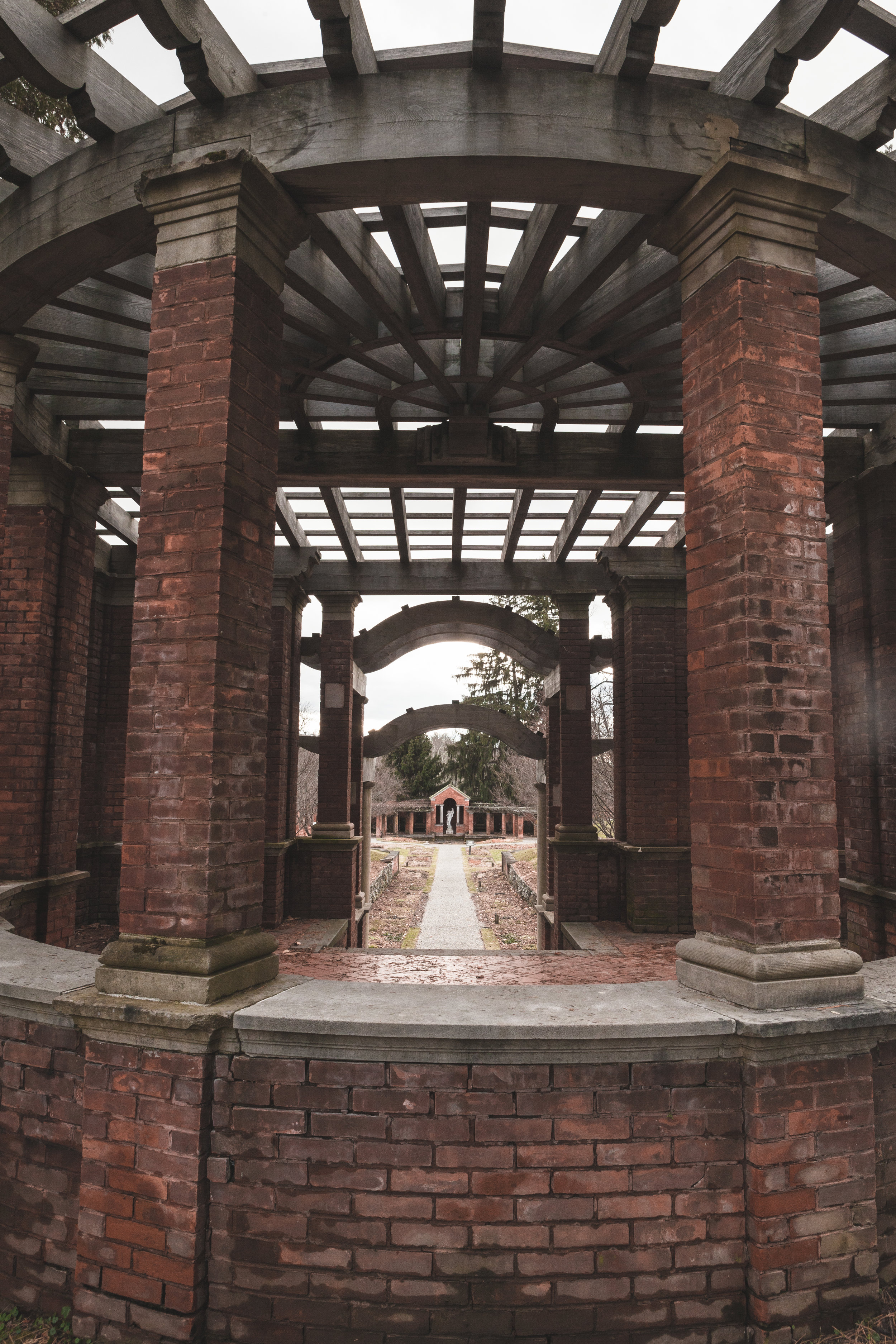  Entrance to the Italian Garden. 