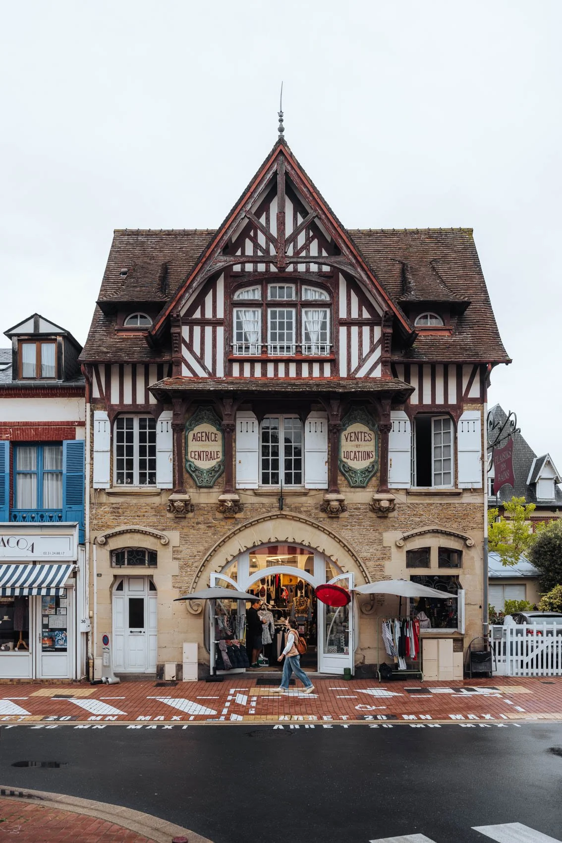 Week end Normandie Pays Auge Houlgate centre ville villa maison colombages