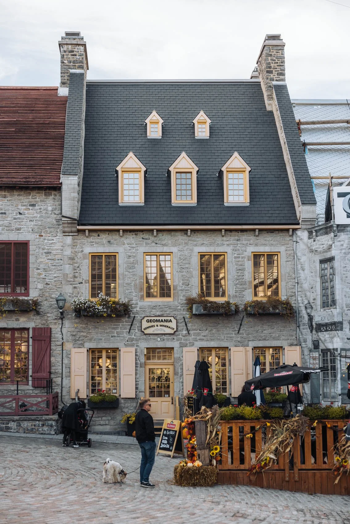 Itinéraire road trip ville Québec Automne place royale façade pierre