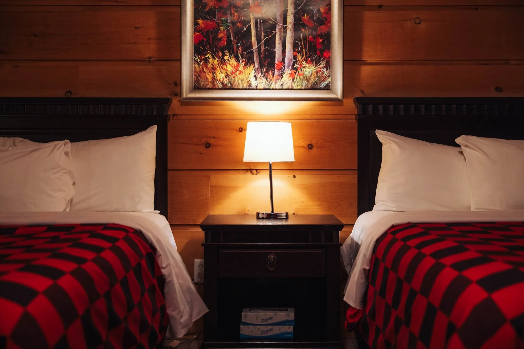 Itinéraire road trip Québec Automne Parc Lanaudière Mauricie Pourvoirie du lac blanc chambre intérieur