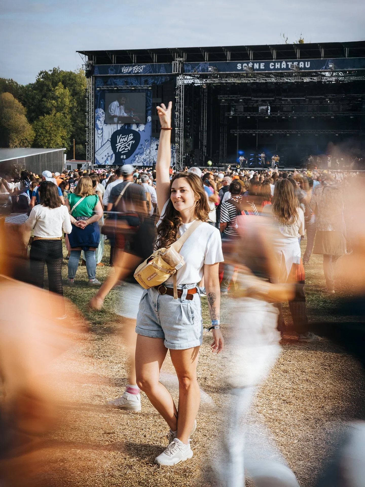 FESTIVAL SEASON ✨

Si il y a bien quelque chose que l&rsquo;on attend impatiemment avec l&rsquo;arriv&eacute;e de l&rsquo;&eacute;t&eacute;, ce n&rsquo;est pas le soleil et les BBQ mais bien le retour de la saison des festivals !

L&rsquo;ambiance fe