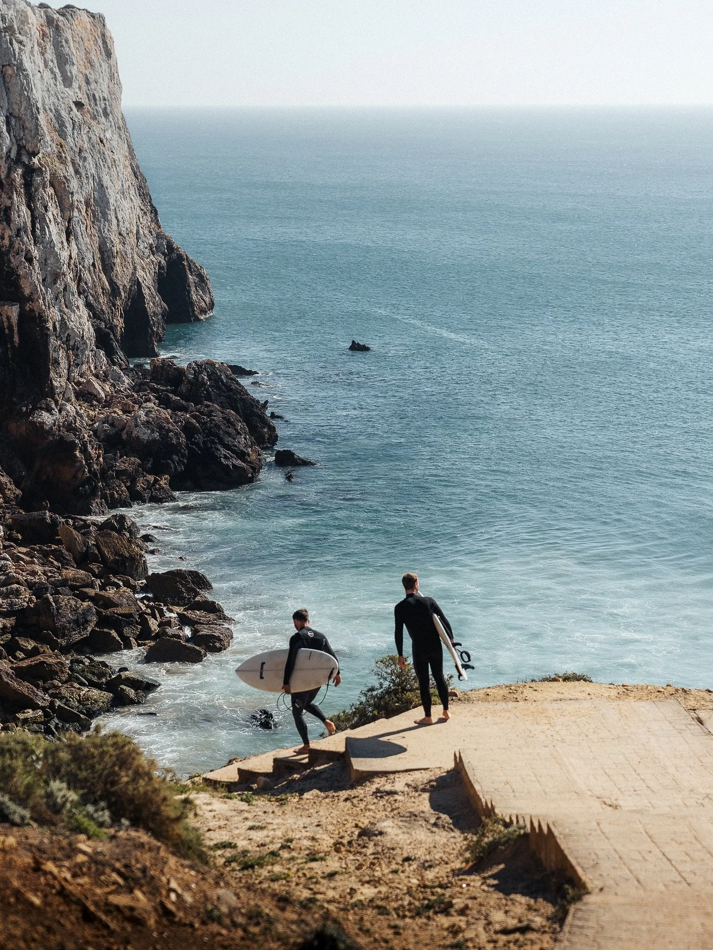 Avec les grosses chaleurs qui s&rsquo;estompent, l&rsquo;Algarve va redevenir un beau terrain de jeu ! 

Beaux paysages, plages, surf : que demander de plus ? 😍

D&rsquo;ailleurs, vous &ecirc;tes de plus en plus &agrave; consulter notre article sur 