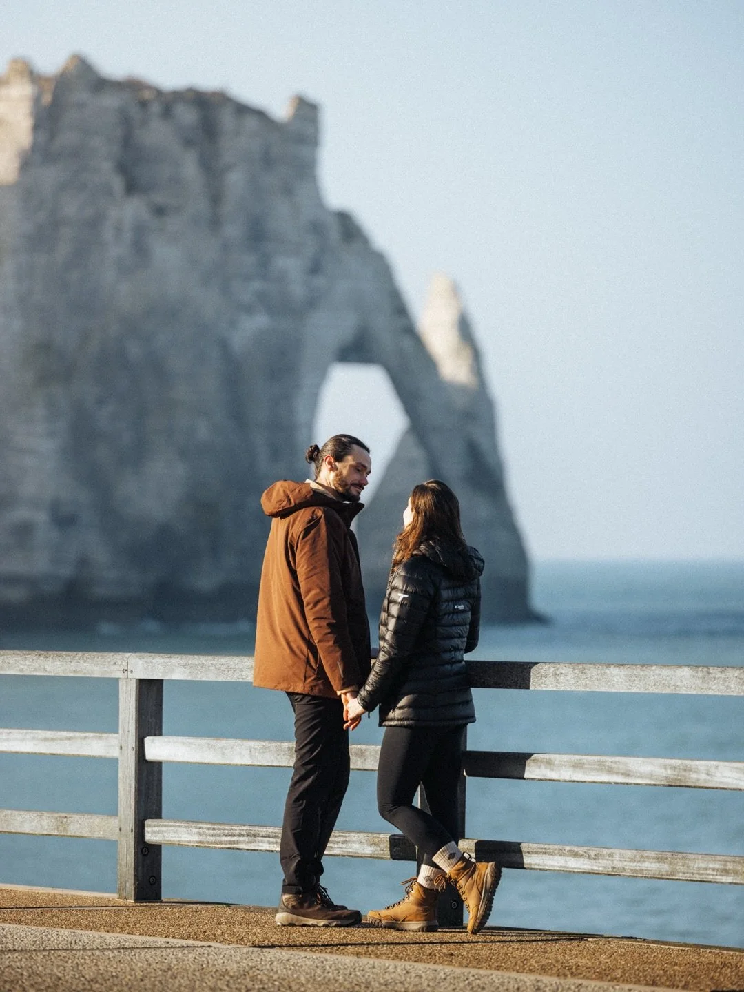 Ces balades hivernales 🩵

Il n&rsquo;y a rien de plus agr&eacute;able que de partir en balade l&rsquo;hiver, avec un froid piquant et un beau soleil. C&rsquo;est vraiment quelque chose que l&rsquo;on adore, et encore plus avec les paysages normands.