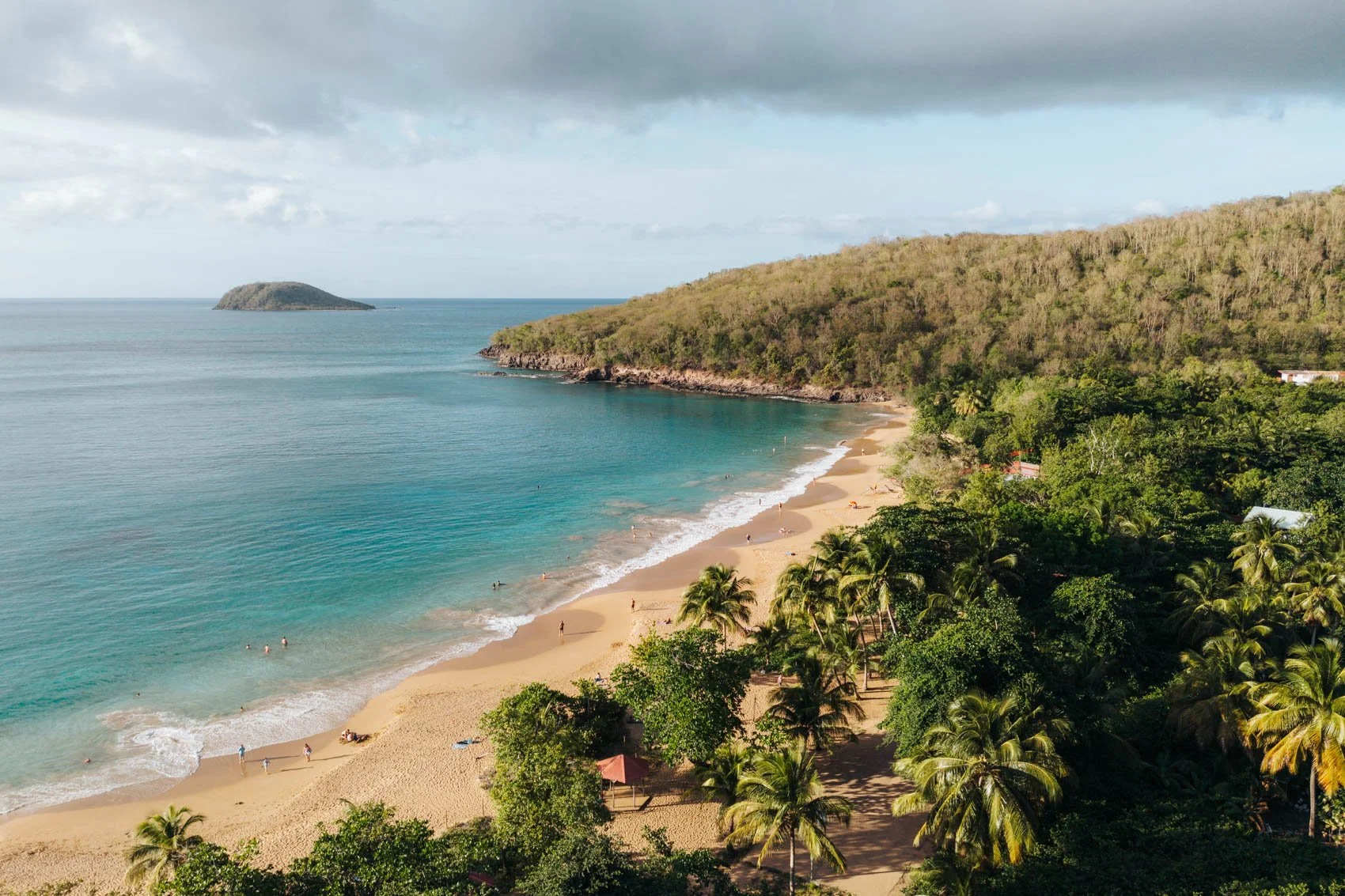 Plage de la Perle Basse Terre Guadeloupe drone
