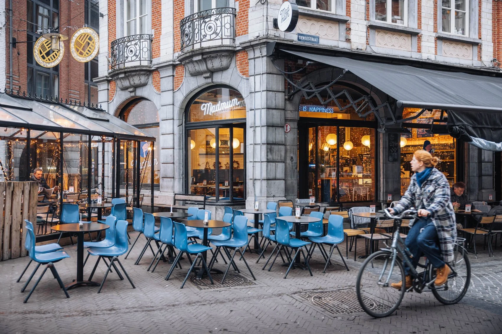 Louvain Leuven Belgique bonnes adresses coffee shop café Madmum extérieur terrasse