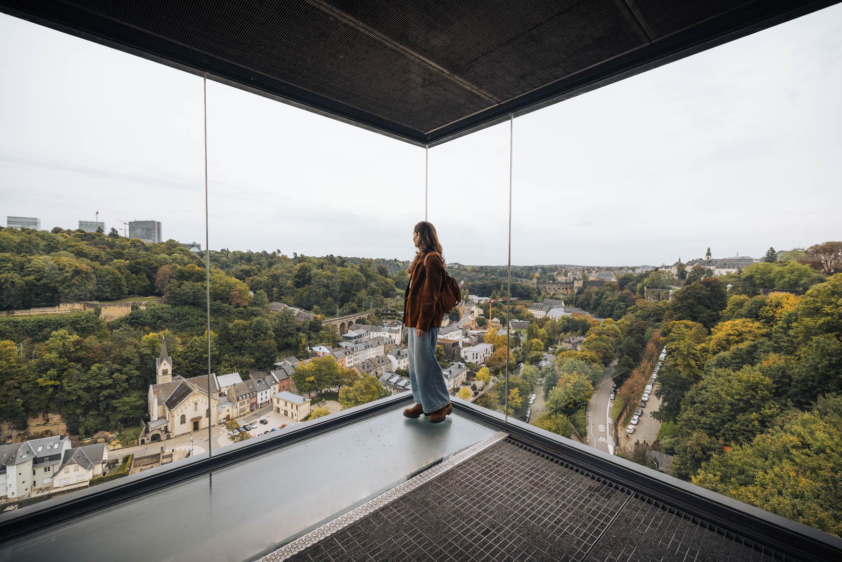 visiter Luxembourg ville haute ascenseur panoramique verre vue