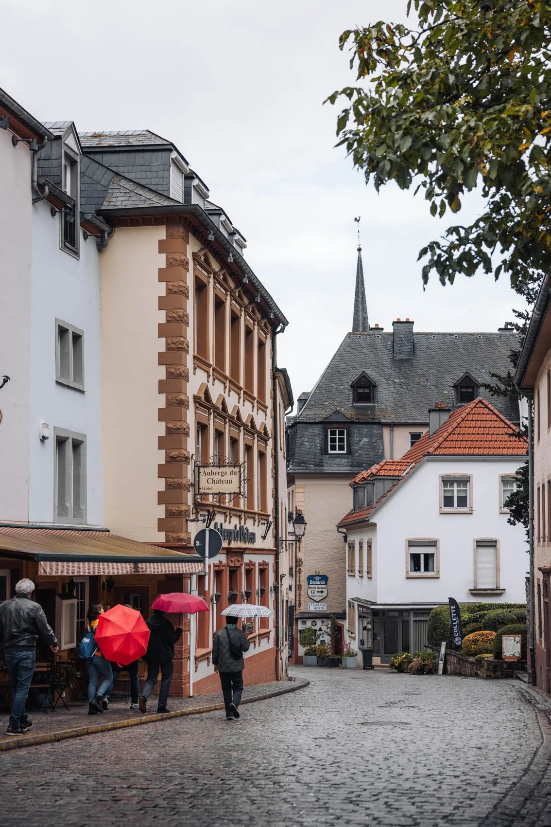 visiter Luxembourg ville Vianden château centre automne pluie