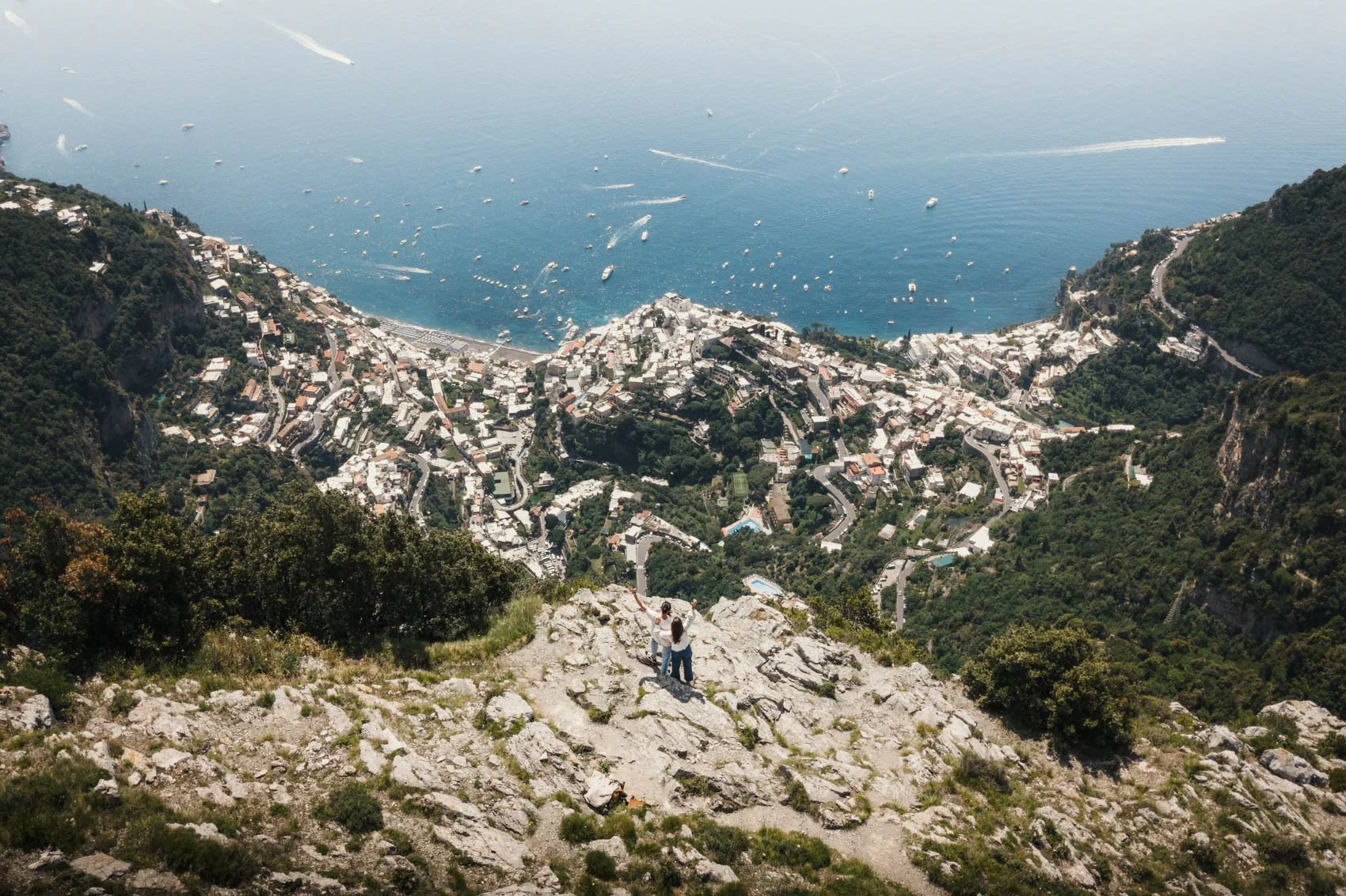 Côte Amalfitaine belvédère Positano drone Santa Maria del Castello église